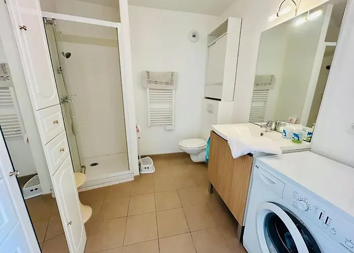 Apartment T3/4-6pers/5'piedplage/centreville/parking/wifi